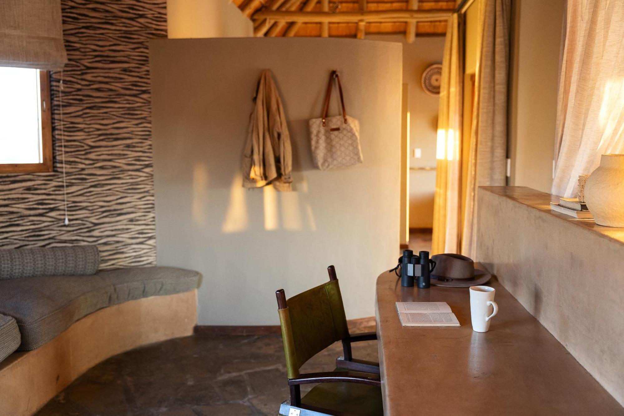 Sandfontein Lodge & Nature Reserve Exteriör bild