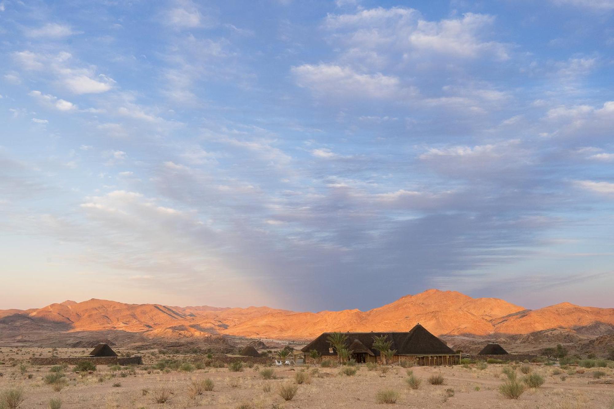 Sandfontein Lodge & Nature Reserve Exteriör bild
